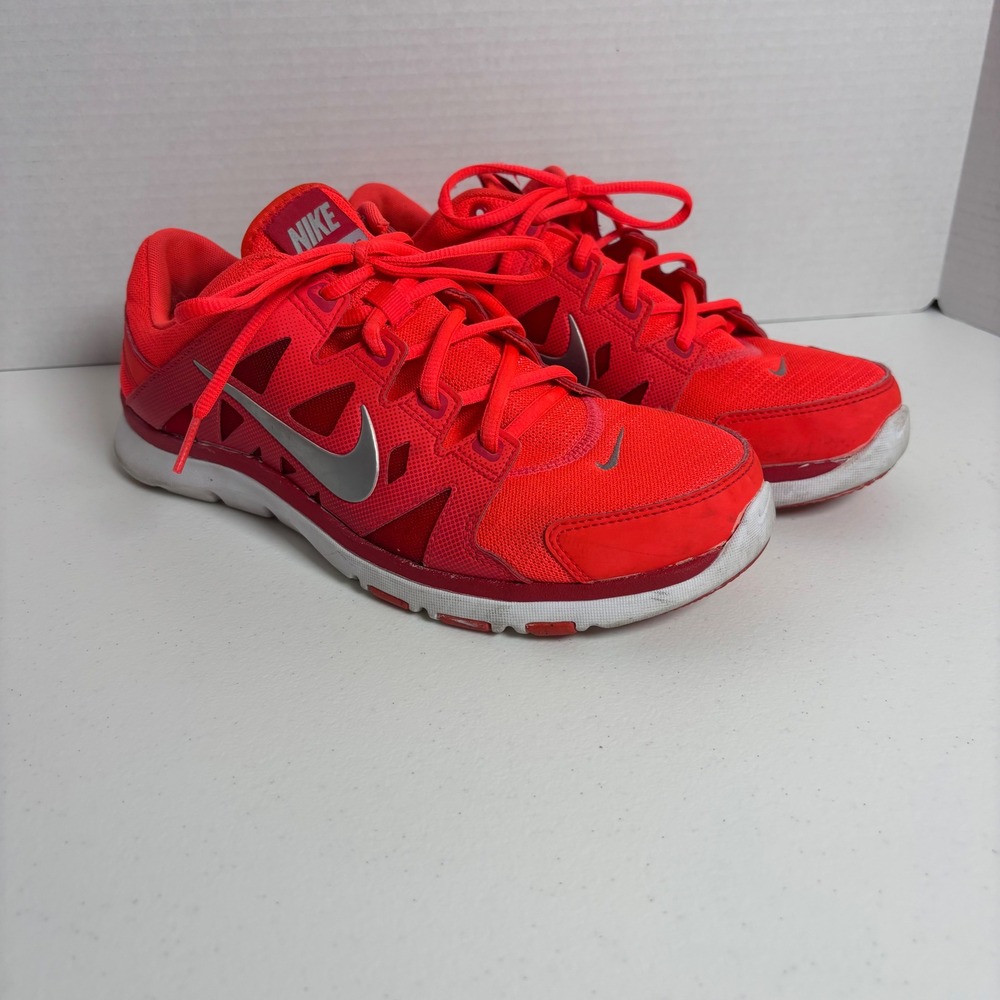 Nike TR Connect 2 Training Shoes Womens 10 Red SilverGym Sneakers